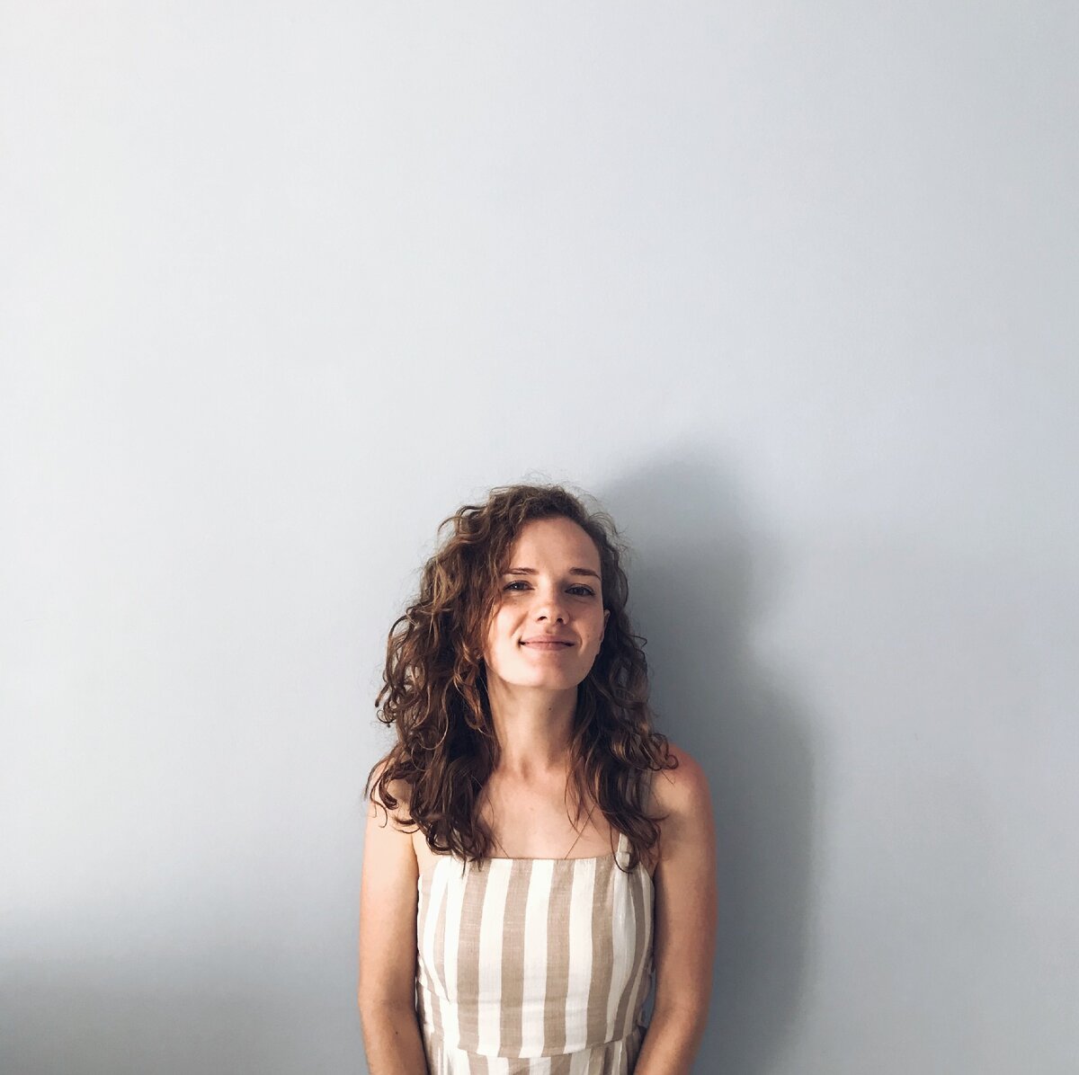 Привет! Это я, Маша Селихова. Спасибо, что зашли на мой канал