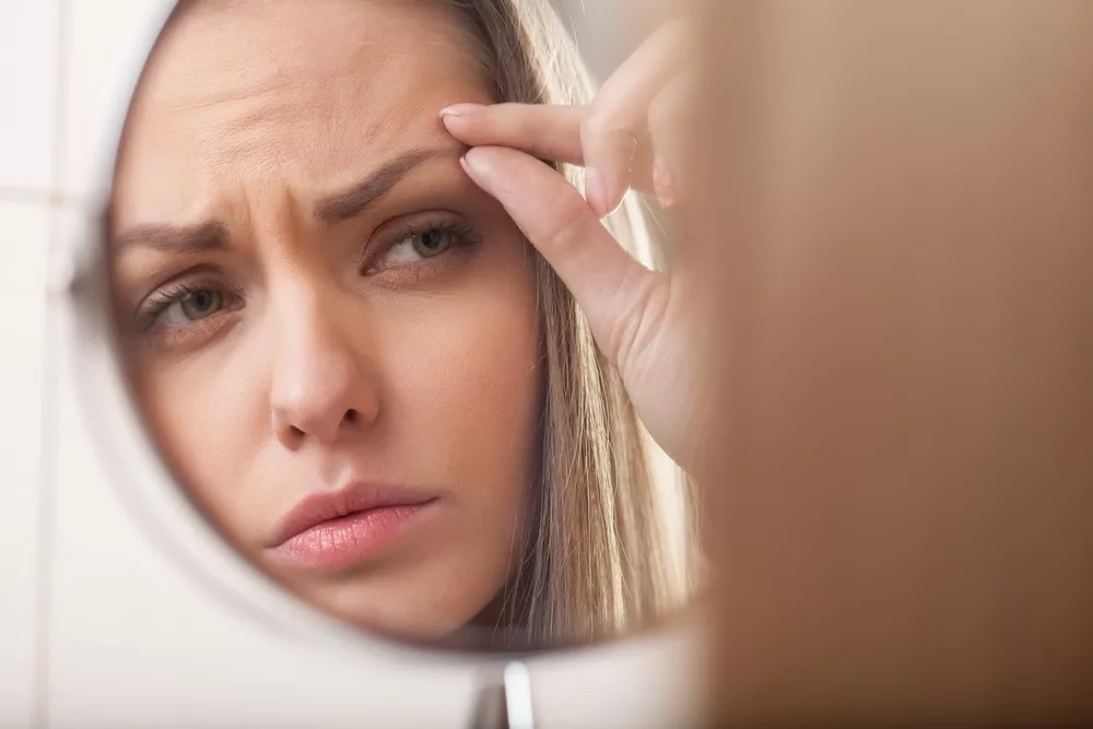 Почему выпадают волосы брови ресницы у женщин