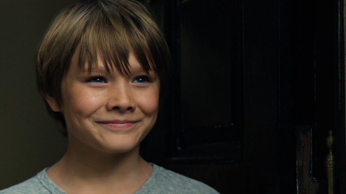 Одного из которых юного. Кевин из один дома 2. Чарли кентон. Одного из которых юного. Маколей калкин кевин.