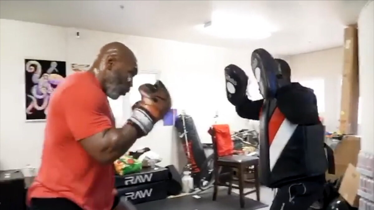 Железный Майк все так же грозен. Фото с сайта https://www.dagbladet.no/video/tyson-video-vekker-oppsikt/T0Tv5gWl