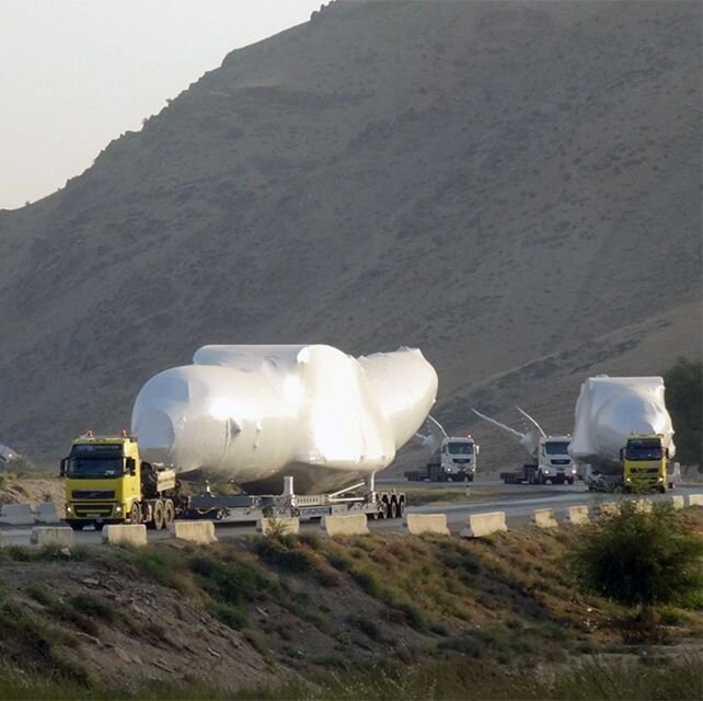 Проход каравана через "Ворота Тамерлана " в Нуратинских горах, Джизакская обл, Узбекистан
Фото (с) СВ Транс