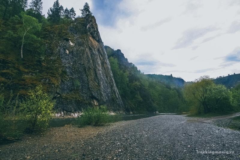 Скалы в Ущелье Мурадым, фото Роберт Валеев