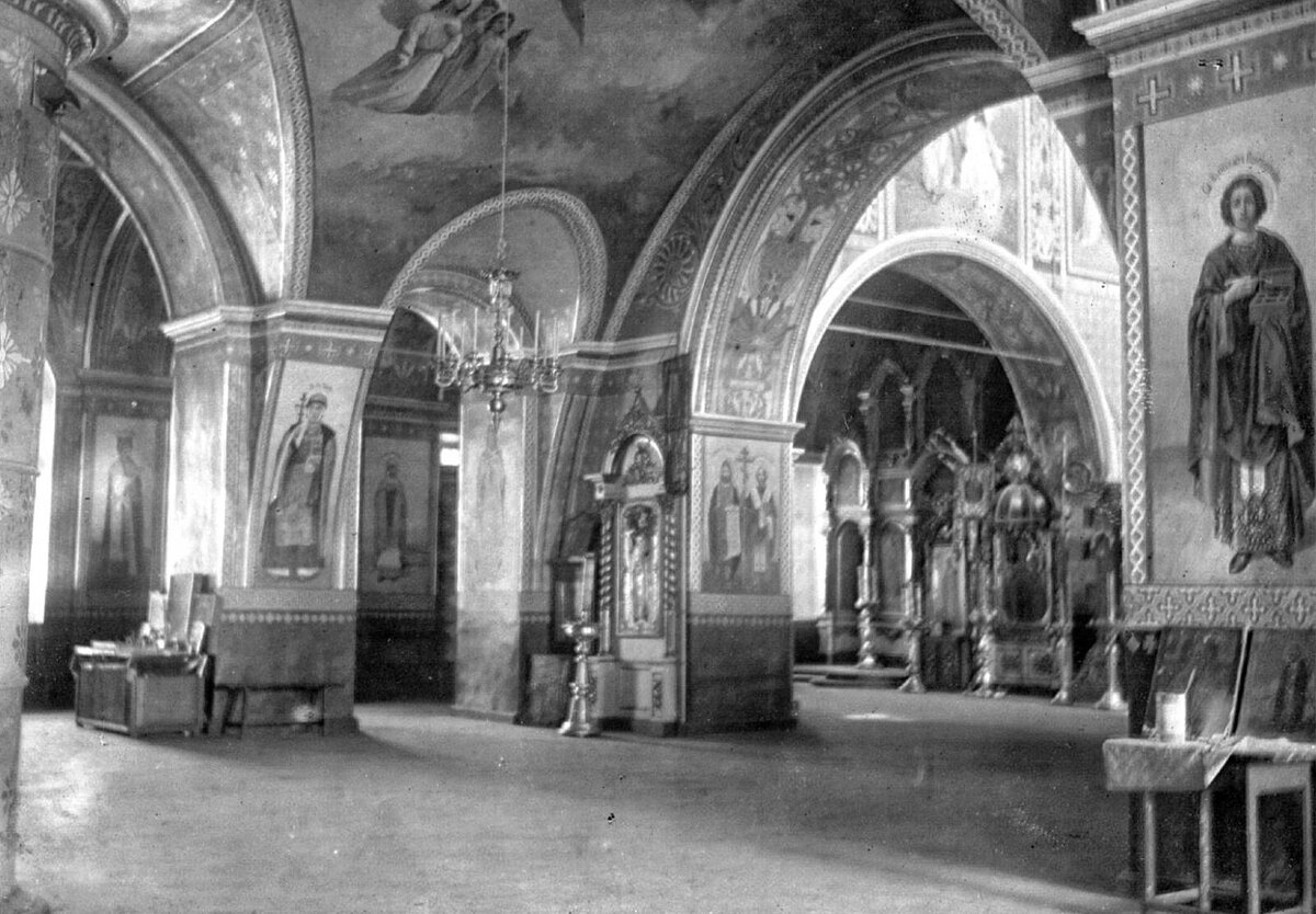 Церковь в Хованщино. Фото из архива Вячеслав Бунтин -живет в наше время в р.п. Беково (Бековский район).  