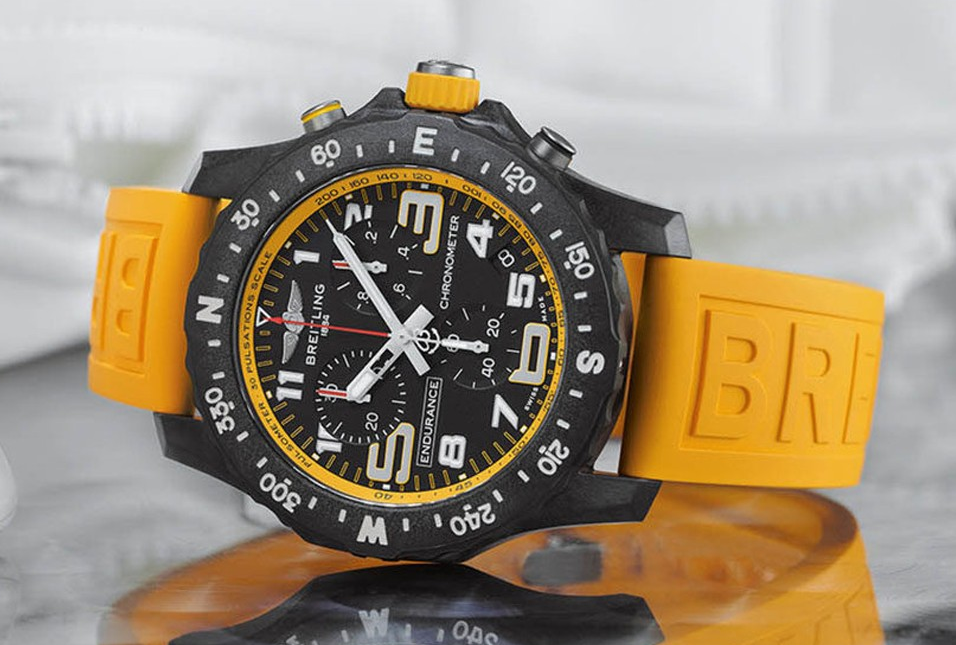 Часы Breitling Endurance Pro. Breitling Endurance Green. Breitling Replica Orange. Часы Брайтлинг эндуро.