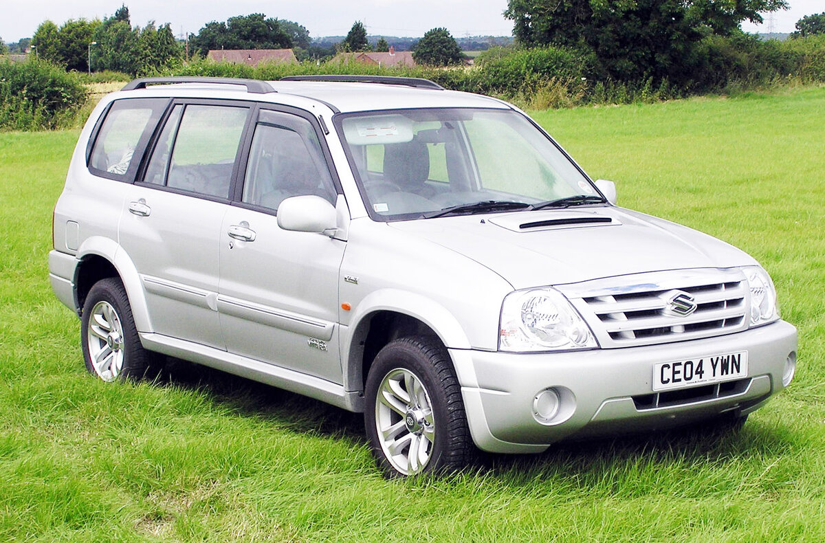 Suzuki Grand Vitara XL-7 после рестайлинга для Великобритании(Wikipedia.org) 