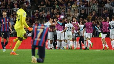 «Барса» на грани вылета из Лиги чемпионов. Сумасшедший матч с «Интером» принес ей лишь ничью  📷
