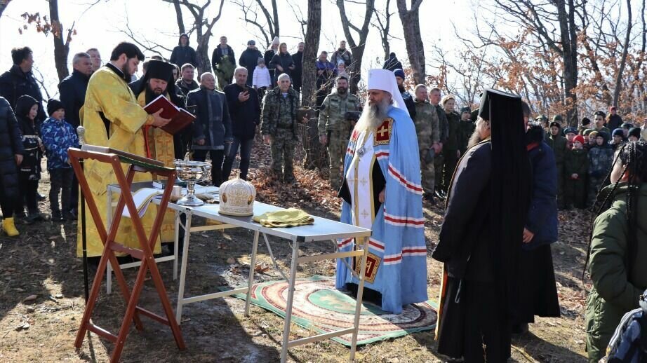     Состязания проходят на спортивно-туристической базе «Сатурн» имени В. А. Заборовского, в которых принимают участие около 140 юных жителей Хабаровского края в возрасте от 8 до 17 лет.