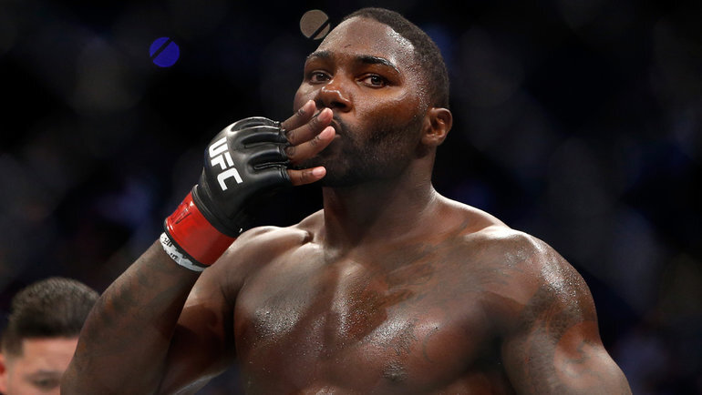    Энтони Джонсон.