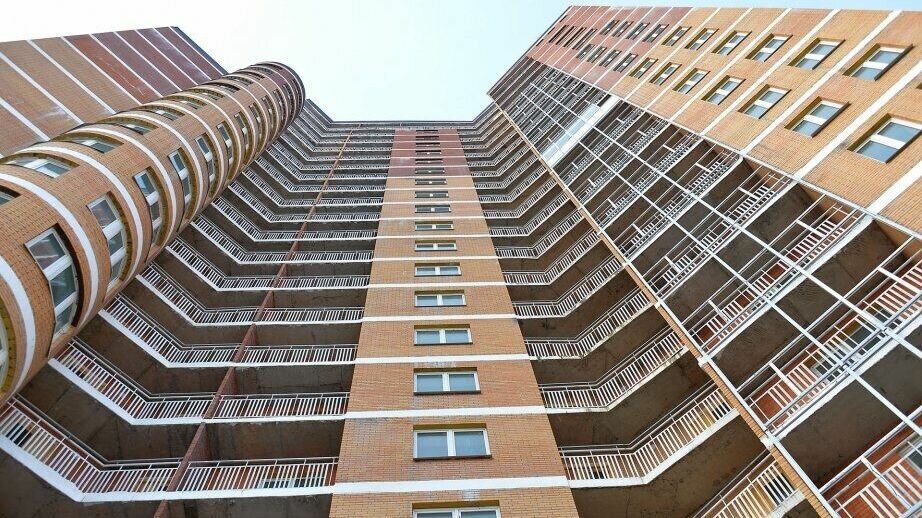     В краевом министерстве ЖКХ подводят результаты уходящего года. Федеральные и региональные проекты послужили общей цели формирования в регионе комфортного проживания.