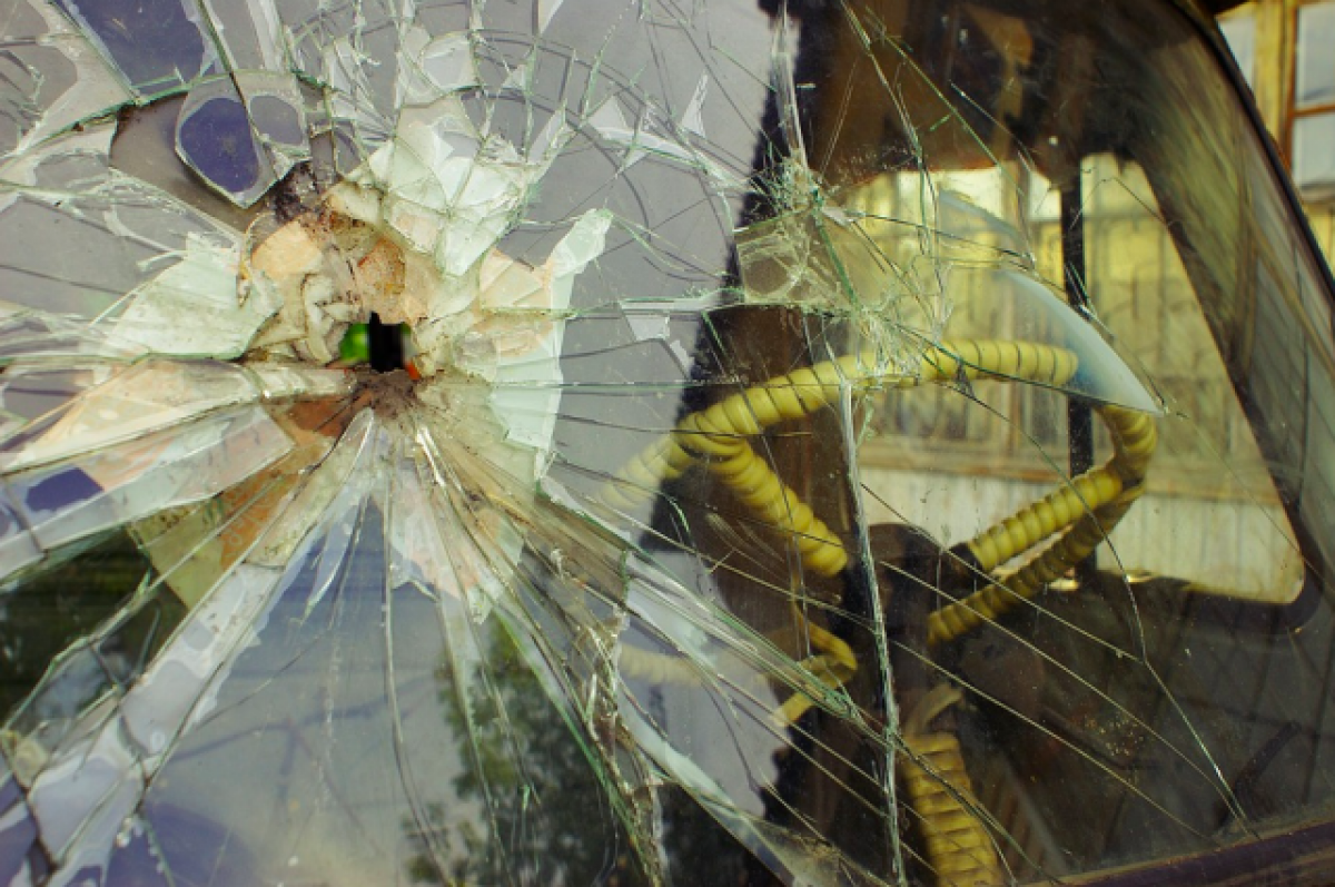    Оренбуржец отсудил компенсацию у ресторана за разбитое авто