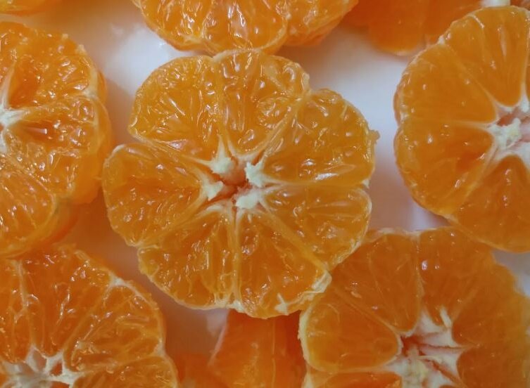 Полезны не только сами мандарины, но и их корочки