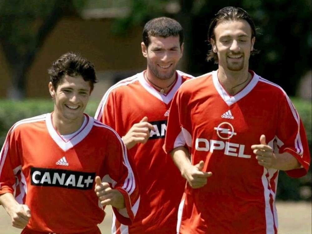 Футболисты Бордо Лизаразю, Зидан и Дюгарри