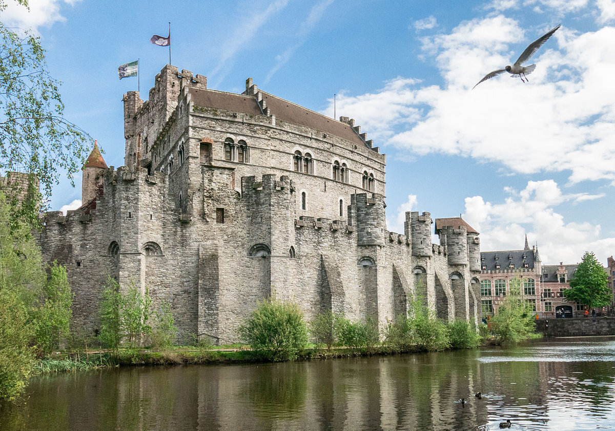 Замок Гент (предположительно место рождения Джона)