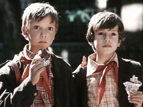 "Приключения Петрова и Васечкина"