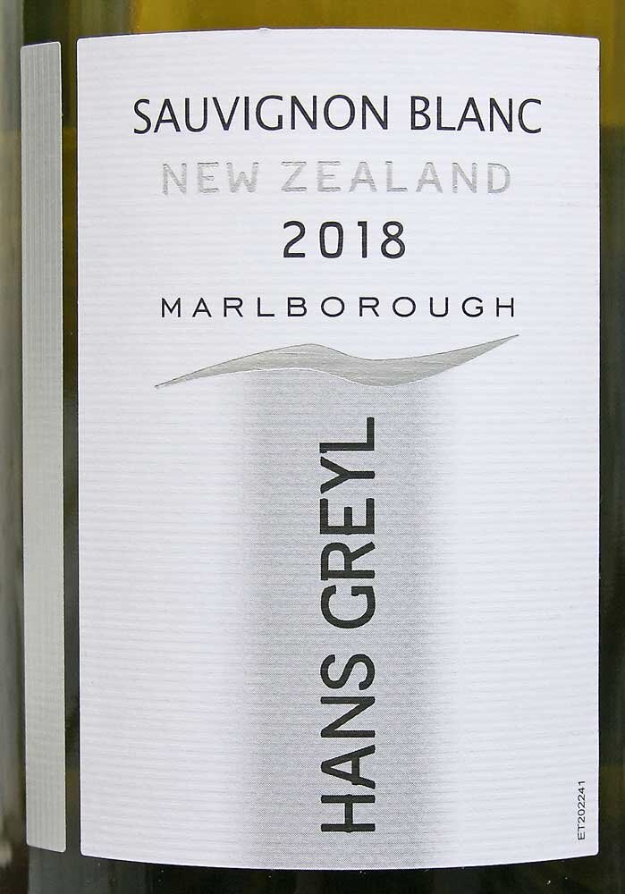 Haulashore sauvignon blanc. Вино Hans Greyl Sauvignon. Совиньон Блан Ханс Грейл. Ханс грей Совиньон Блан Мальборо. Sauvignon Blanc красное и белое.