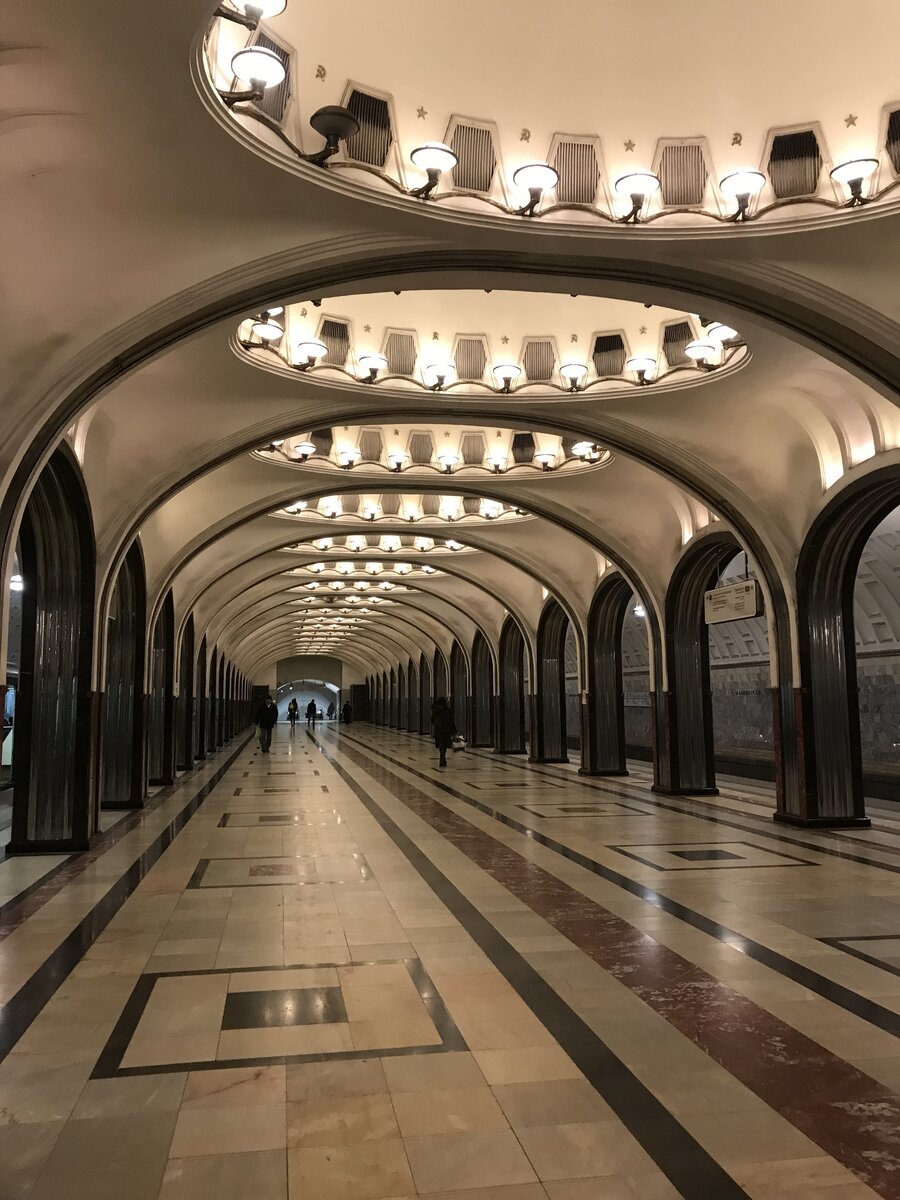 Современное метро в москве фото