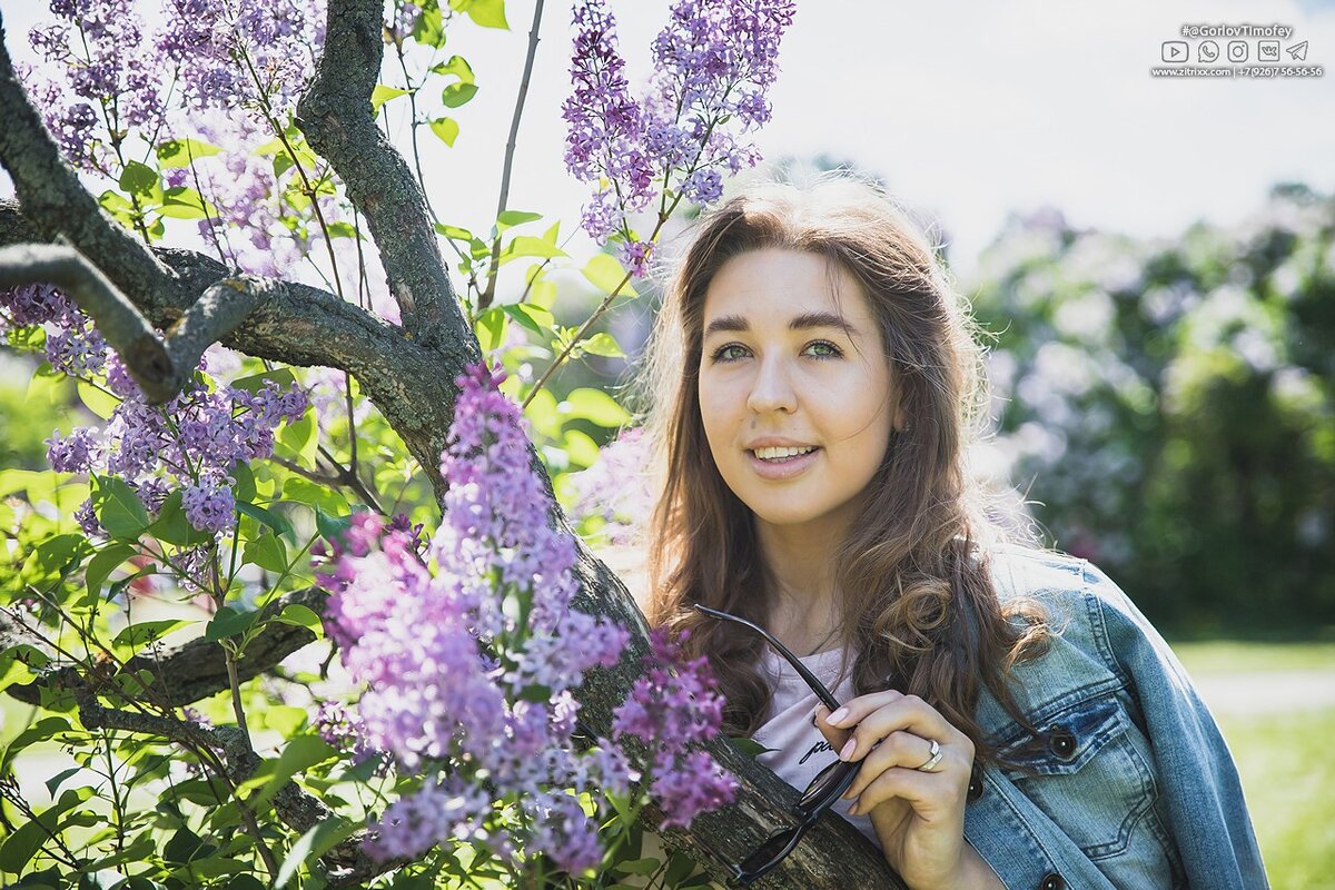 Download wallpaper look, girl, nature, dress, curls, lilac, Olga Boyko, section 