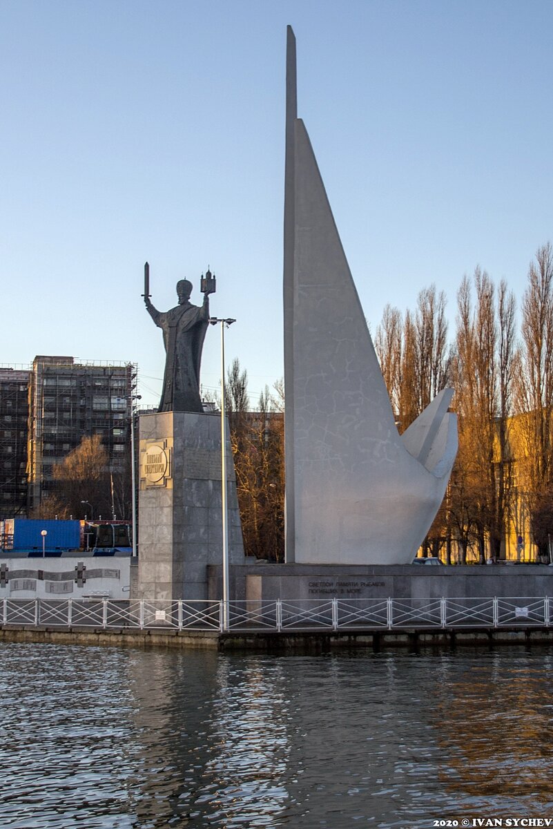 Набережная петра великого в калининграде фото