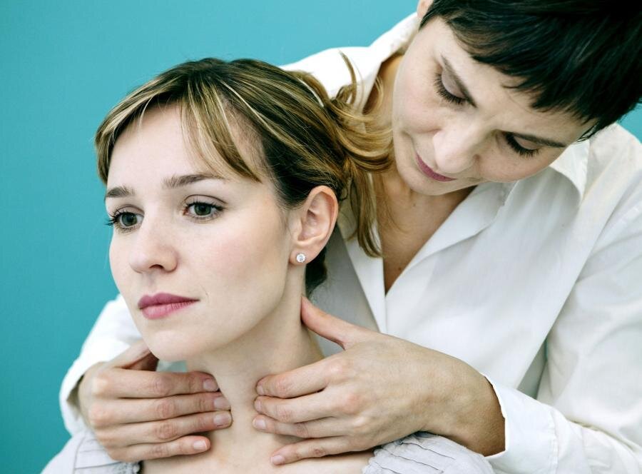 Узловой зоб щитовидной железы: лечение в медицинском центре «Первая Маммология»