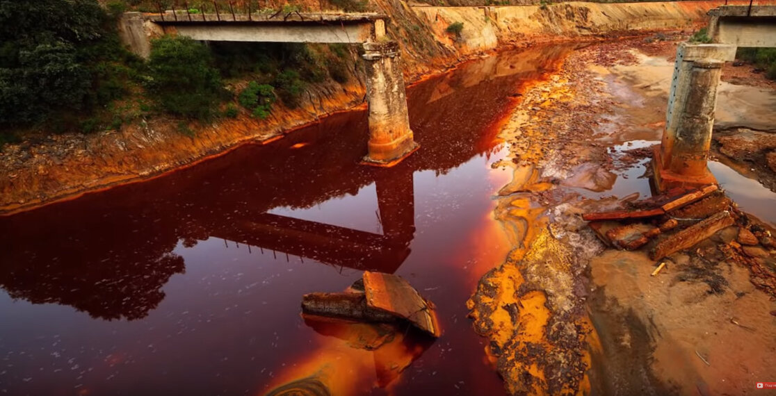 Озеро Карачай как резервуар для хранения отходов.