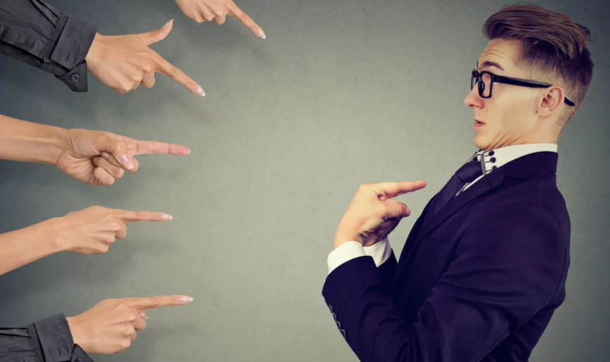 Если хочешь хорошо зарабатывать, то сидеть на "попе" ровно точно не получится.