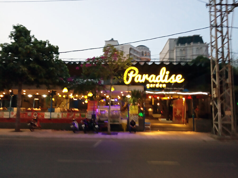 Нячанг весь в огнях