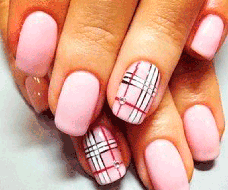 10 идей модного весеннего маникюра