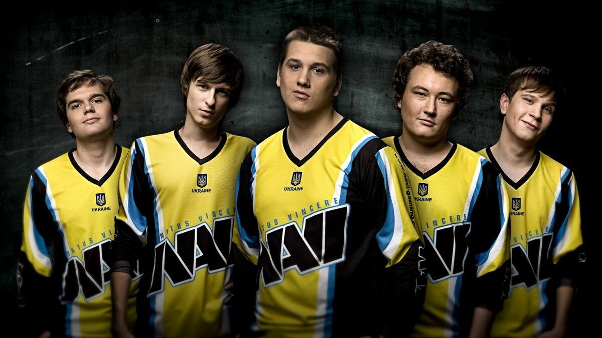 Состав Na:Vi 2010 год CS 1.6(Zeus, Edward, Ceh9, markeloff, starix) 