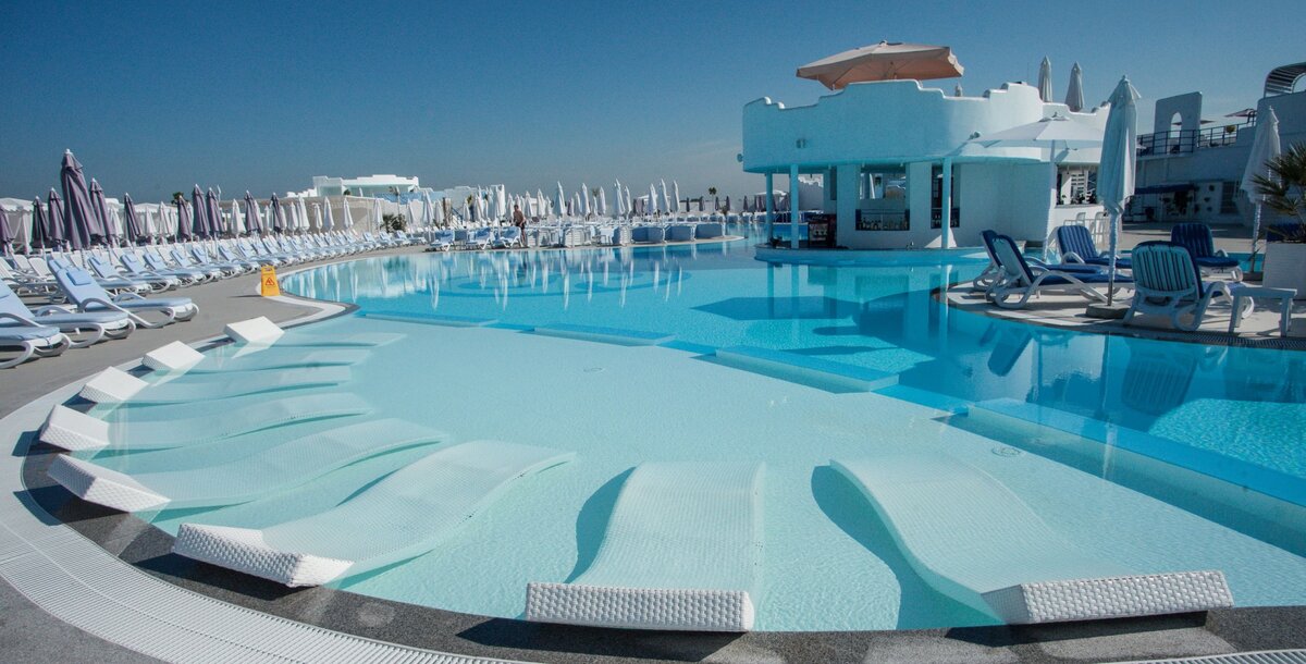 Фото с сайта https://santoriniclub.ru/vip/