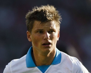 "Как контракта больше не будет? А чем же платить элементы?" - как на мой взгляд выглядело бы лицо футболисты, когда он узнал, что не может больше платить по 5 миллионов рублей на алименты