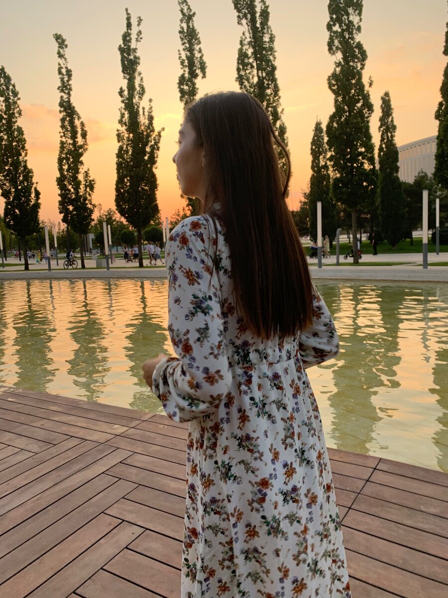 Привет, это я. Не знала какую фотографию подобрать для статьи. Оставим эту. 