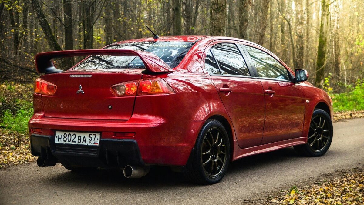 Mitsubishi Lancer X седан