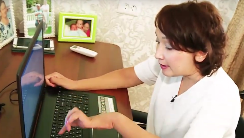 Айслу Асан за работой