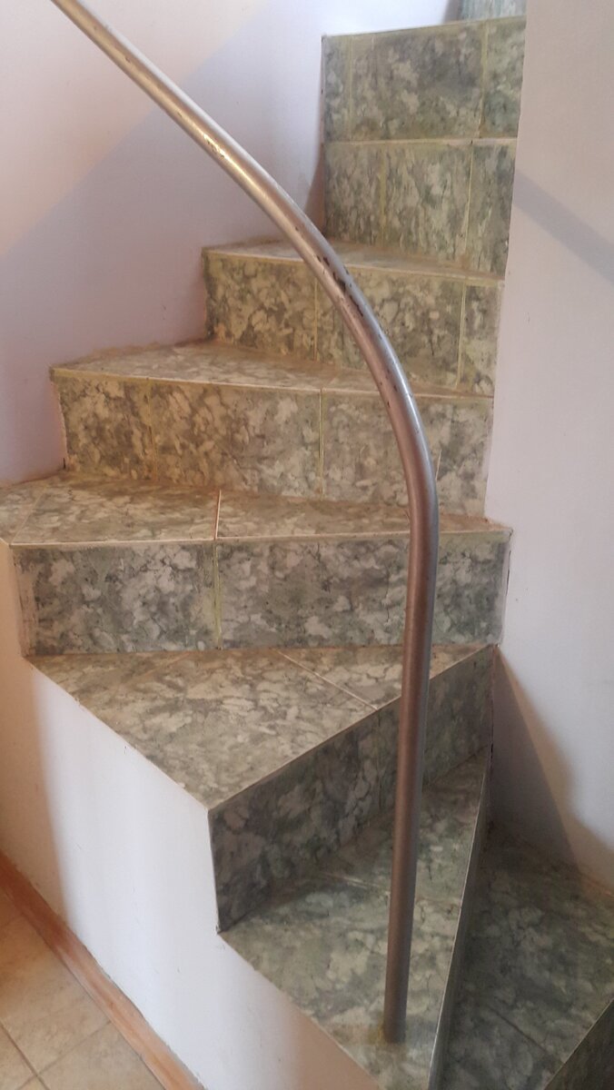 Произведение югославских строителей.