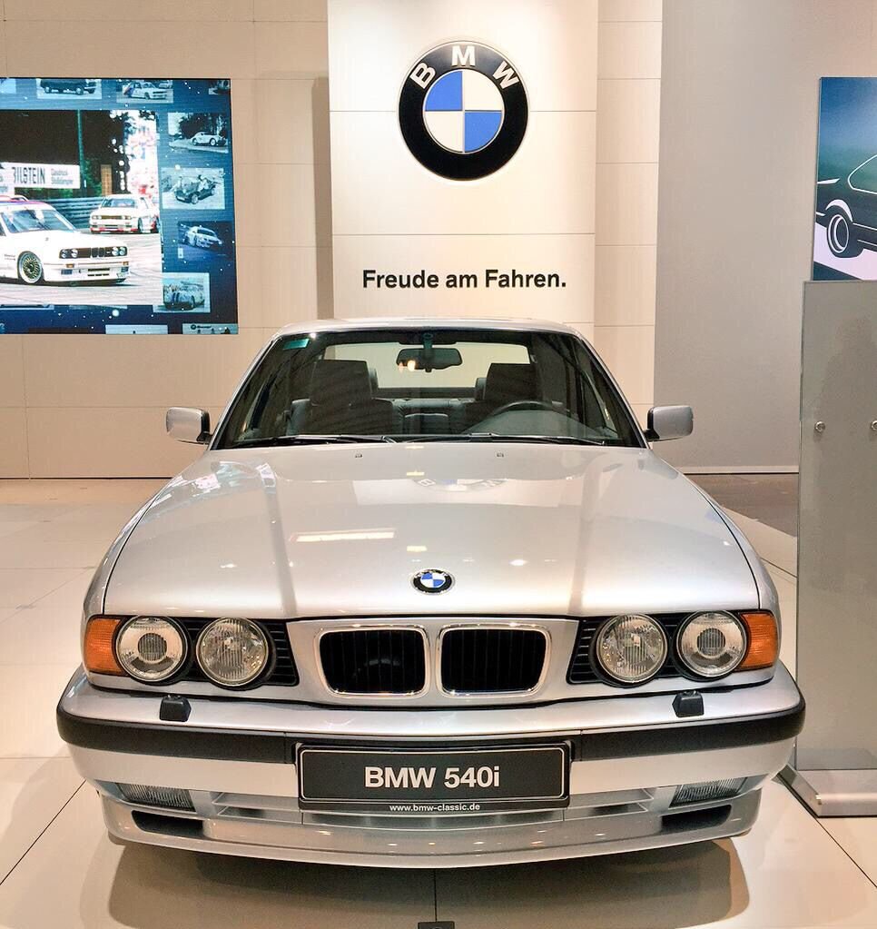 И если это не самая красивая классическая BMW, тогда что это?