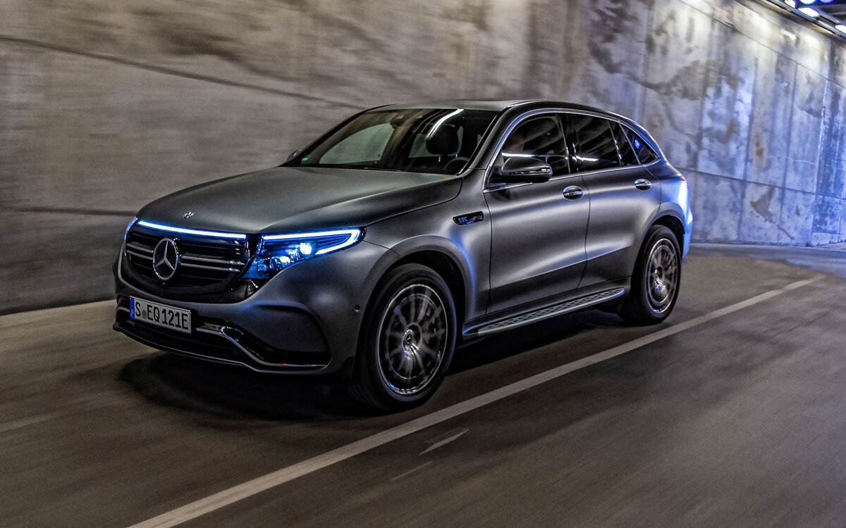 Mercedes EQ кроссовер