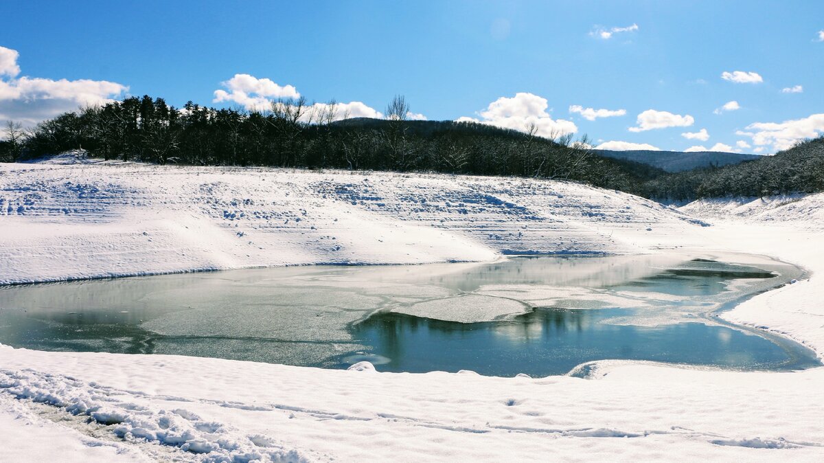 Вода из водохранилища поступает в такие районы Симферополя как Новоромановка, Залесье, ул. им. 60-летия Октября, Севастопольская, Центральный рынок.