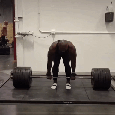  Такам мощно тренируется!  