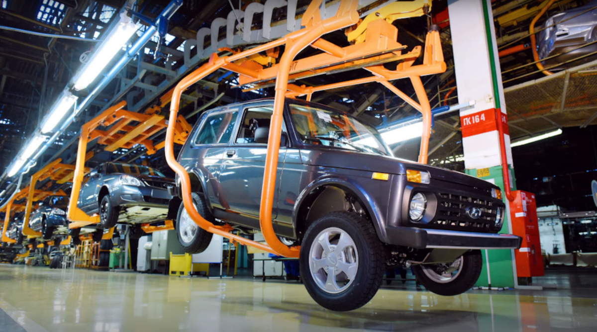 АвтоВаз перенёс сборку Нивы Тревел с завода Лада Запад Тольятти на основную площадку концерна , где сейчас выпускают Niva Legend.