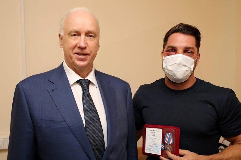 Награждение Романа Ковалева