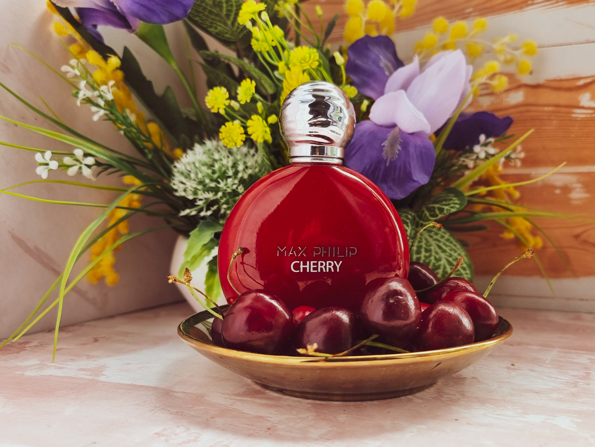 Max philip cherry 100 мл. Max Philip Cherry EDP. Макс Филип черри Парфюм. Макс Филипп черри духи. Max Philip Cherry 7 ml.