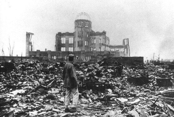   Хиросима, город, пострадавший от атомной бомбардировки США в 1945 году
