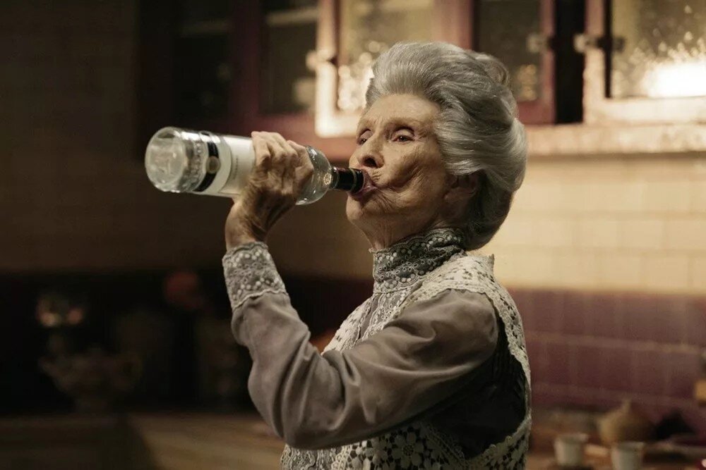 Чего тут только не увидишь! Кадр из сериала Американские Боги