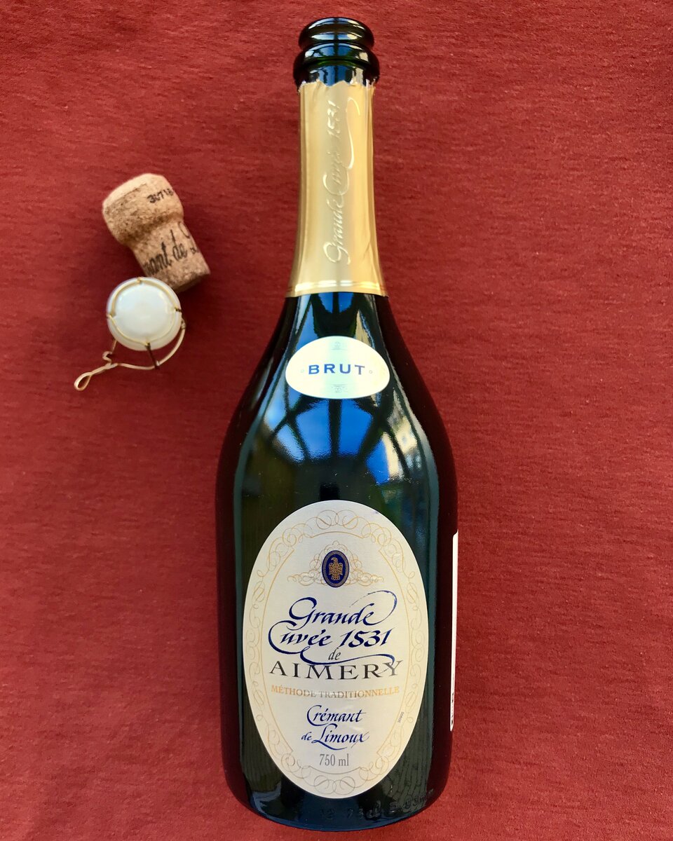 Grande cuvee 1531. Шампанское grande Cuvee 1531 de Aimery Cremant Brut. Креман Гранд Кюве 1531 де Эмери. Вино Гранд Кюве 1531 де Эмери Креман де Лиму. Aimery grande Cuvee 1531 Brut.