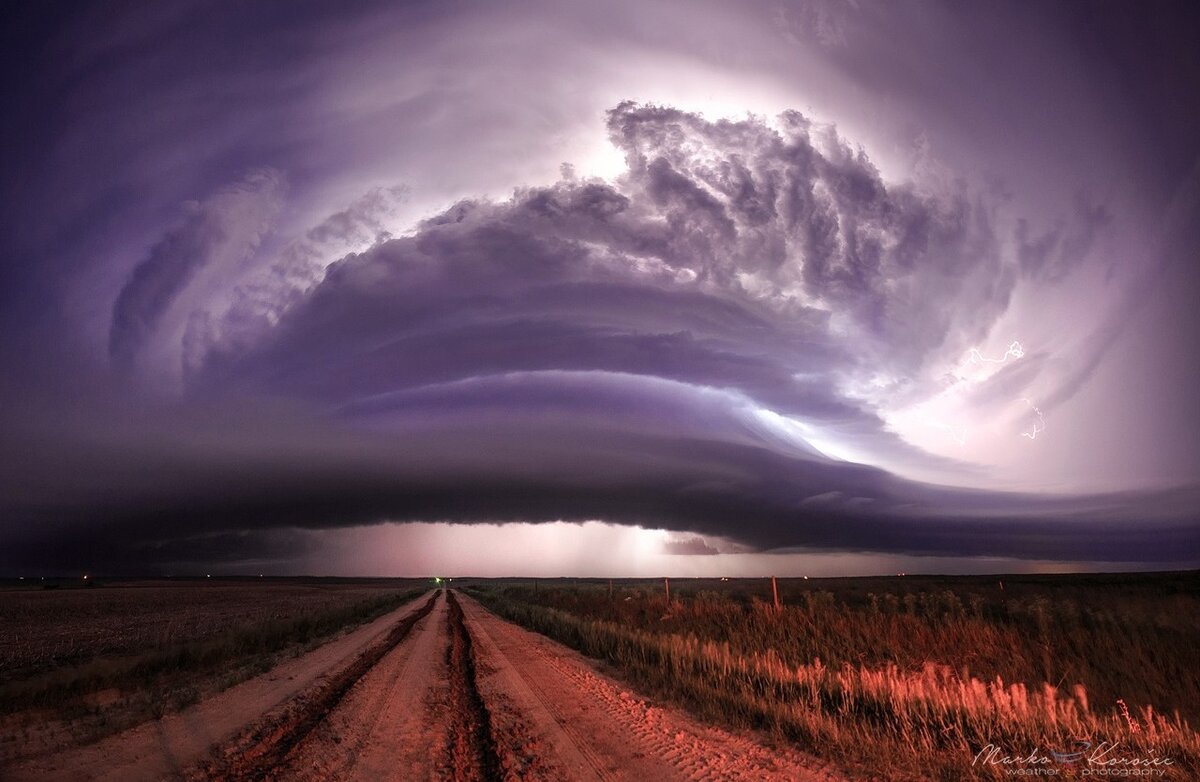 Аллея торнадо