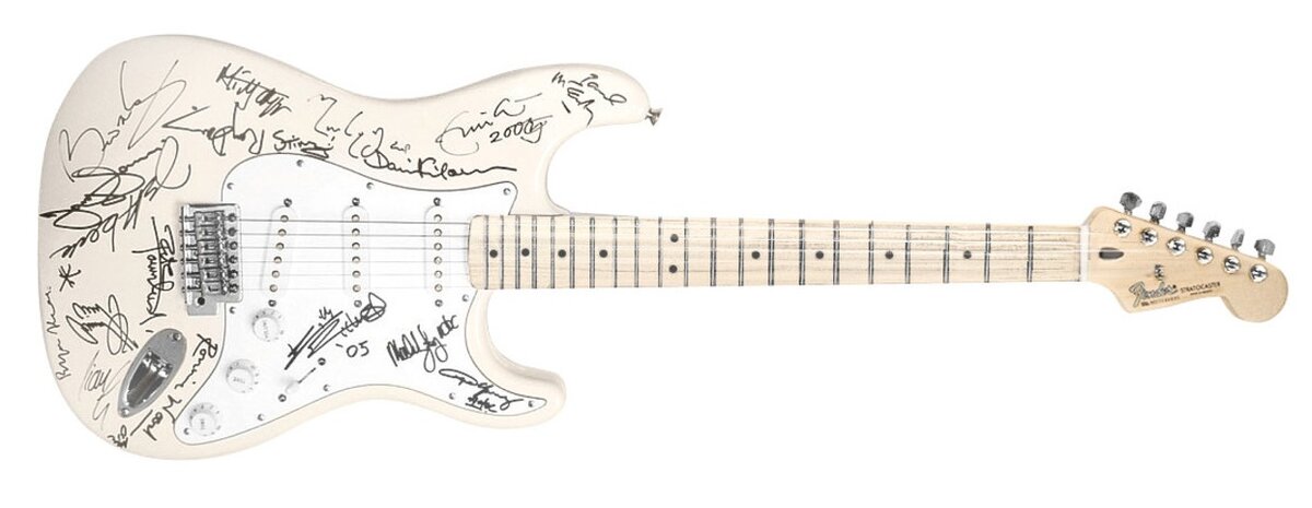 Reach out to Asia Fender Stratocaster