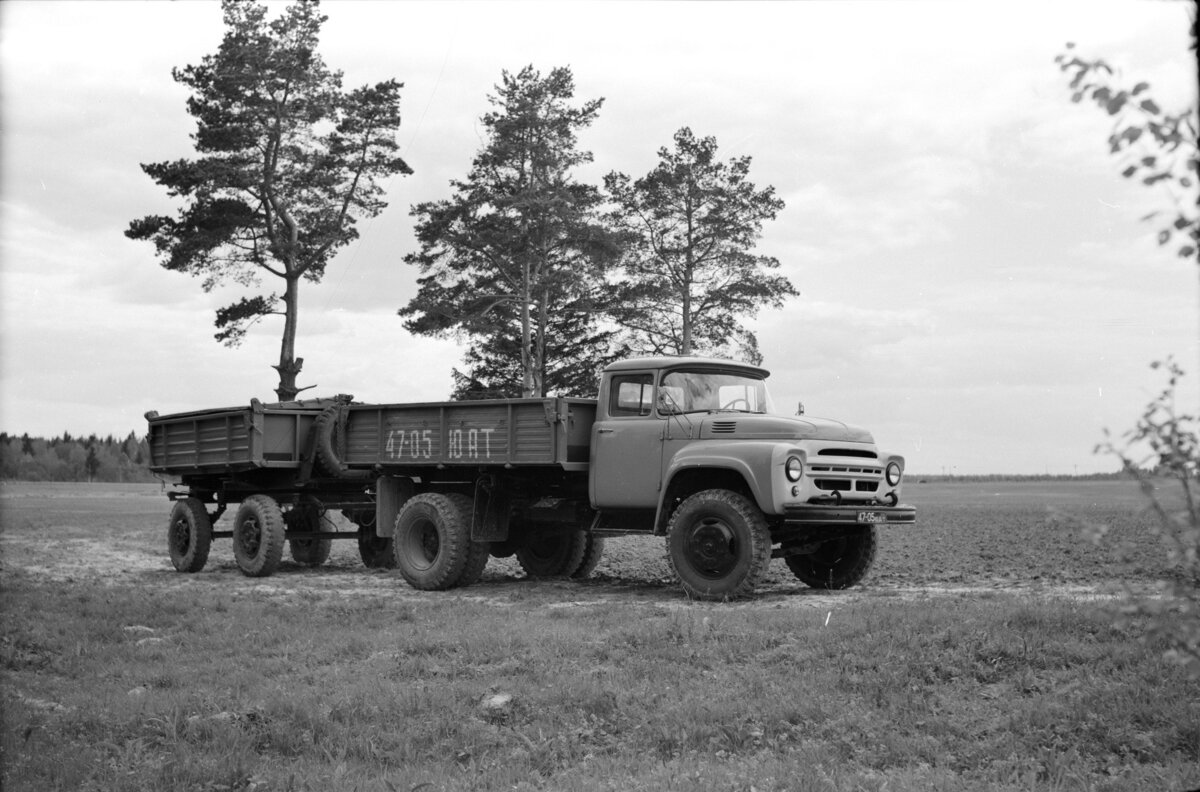 ЗИЛ-ММЗ-554В (фото http://denisovets.ru). Опытный образец, серийно не выпускался