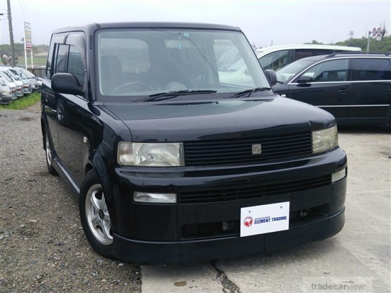 Toyota bB . Фотография взята с сервиса Яндекс Картинки