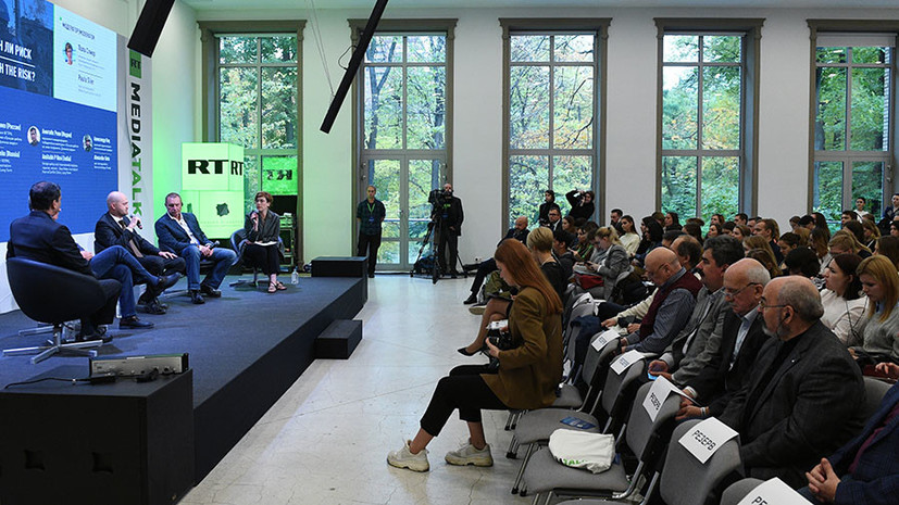 На RT MediaTalk обсудили профессию военкора.