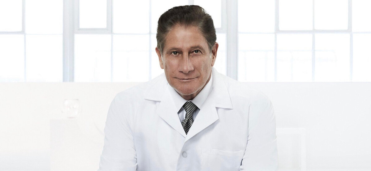 Знаменитый дерматолог Перриконэ в свой 71 год знает, как одновременно похудеть и разгладить морщины!